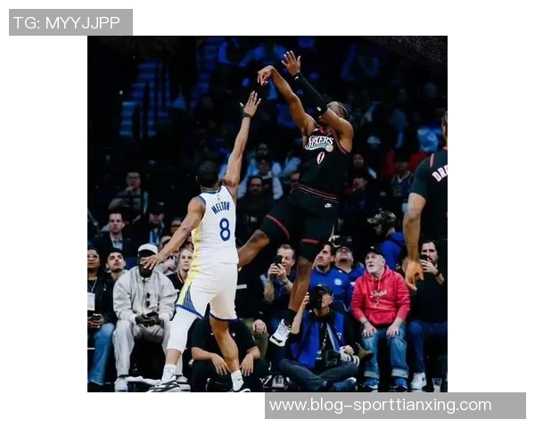 埃奇库姆关键补篮助球队逆转8中4贡献10分6板5助3断表现抢眼