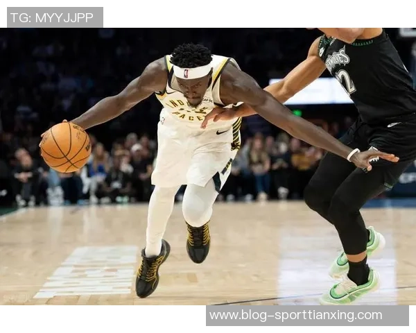 兰德尔第三节发力砍下28分助力球队逆转展现二当家风采